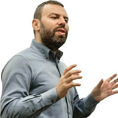 Turgut Özbek